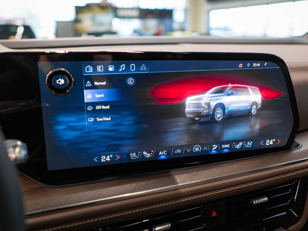 Chevrolet Suburban SUV 6,2 l 313 kw