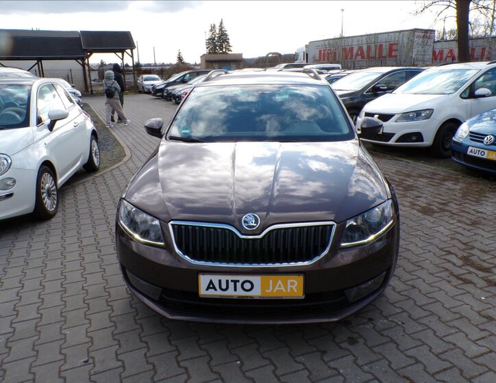 Škoda Octavia Kombi 2,0 l 110 kw