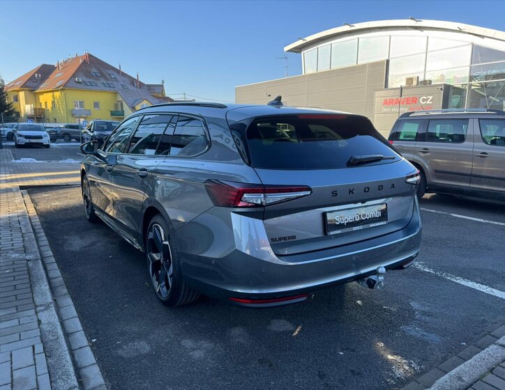 Škoda Superb Kombi 2,0 l 110 kw