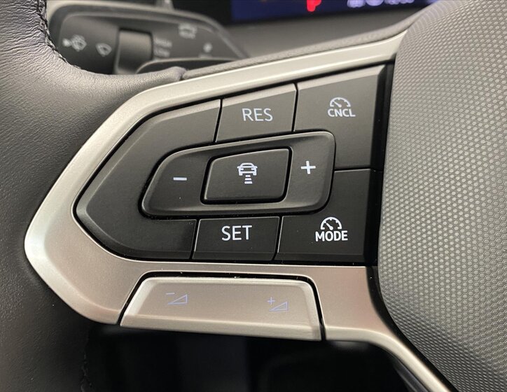 Volkswagen Tayron Kombi 2,0 l 142 kw