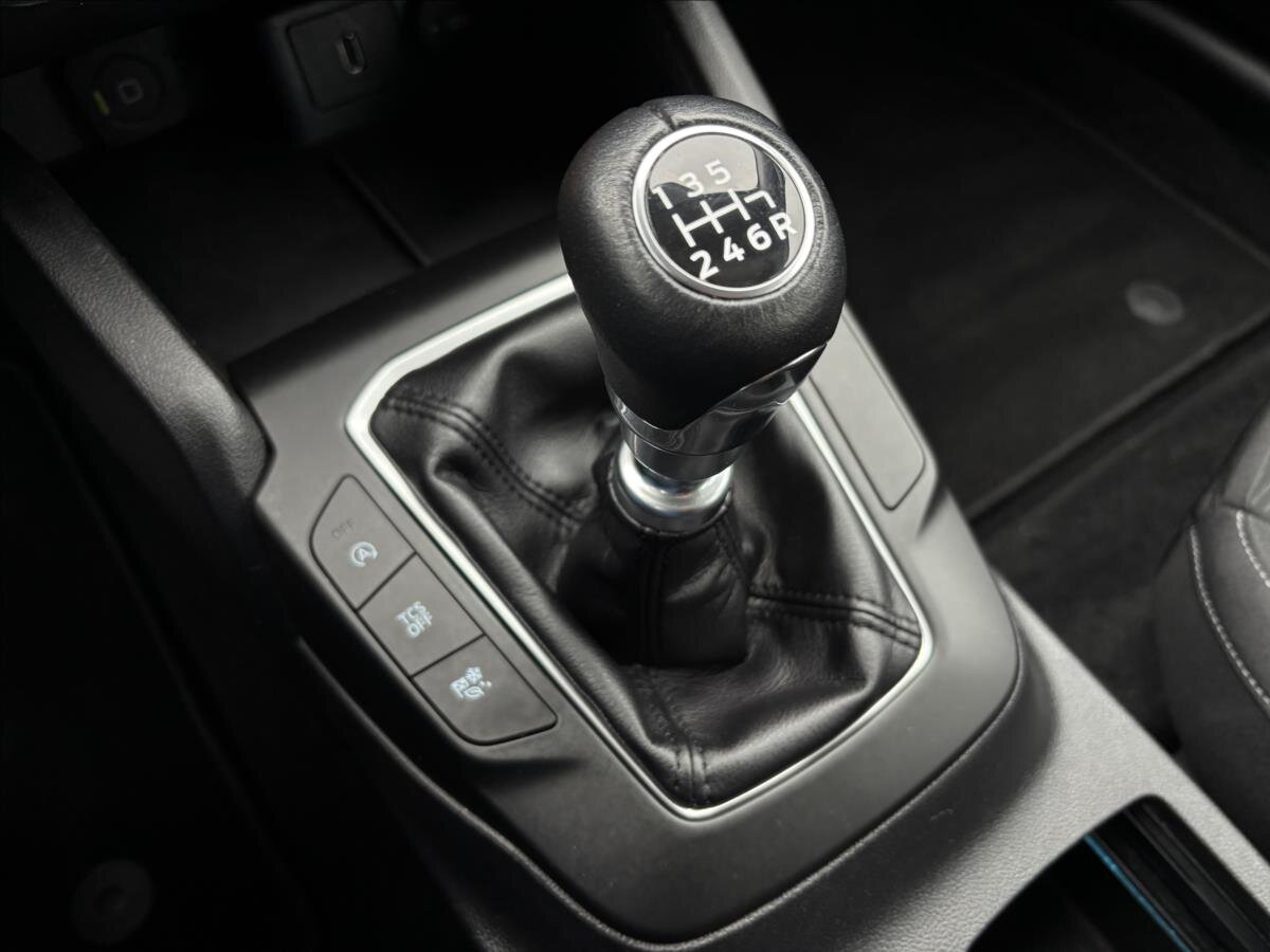 Ford Focus Kombi 999,0 92 kw