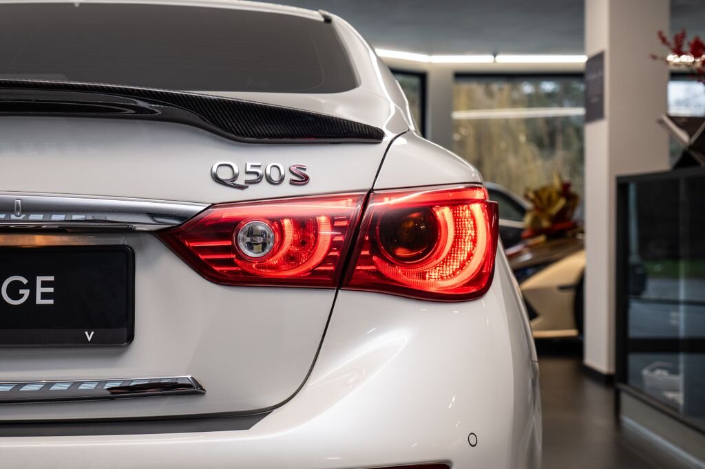 Infiniti Q50