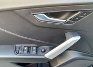 Audi Q2 7