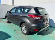 Ford Kuga SUV 1,6 l 134 kw
