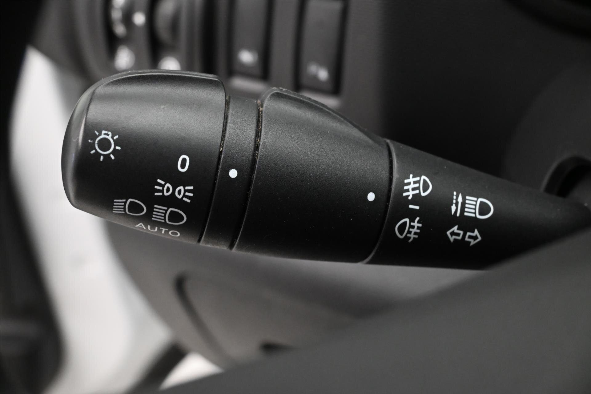 Renault Trafic Skříň 2,0 l 107 kw