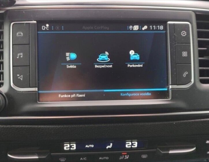 Peugeot Traveller MPV 0,0 110 kw