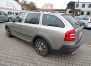 Škoda Octavia Kombi 2,0 l 103 kw