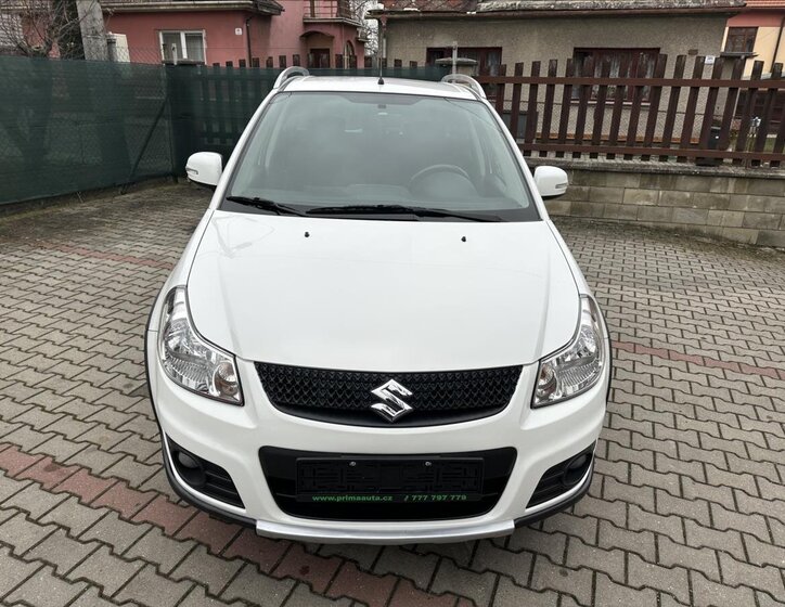 Suzuki SX4 10