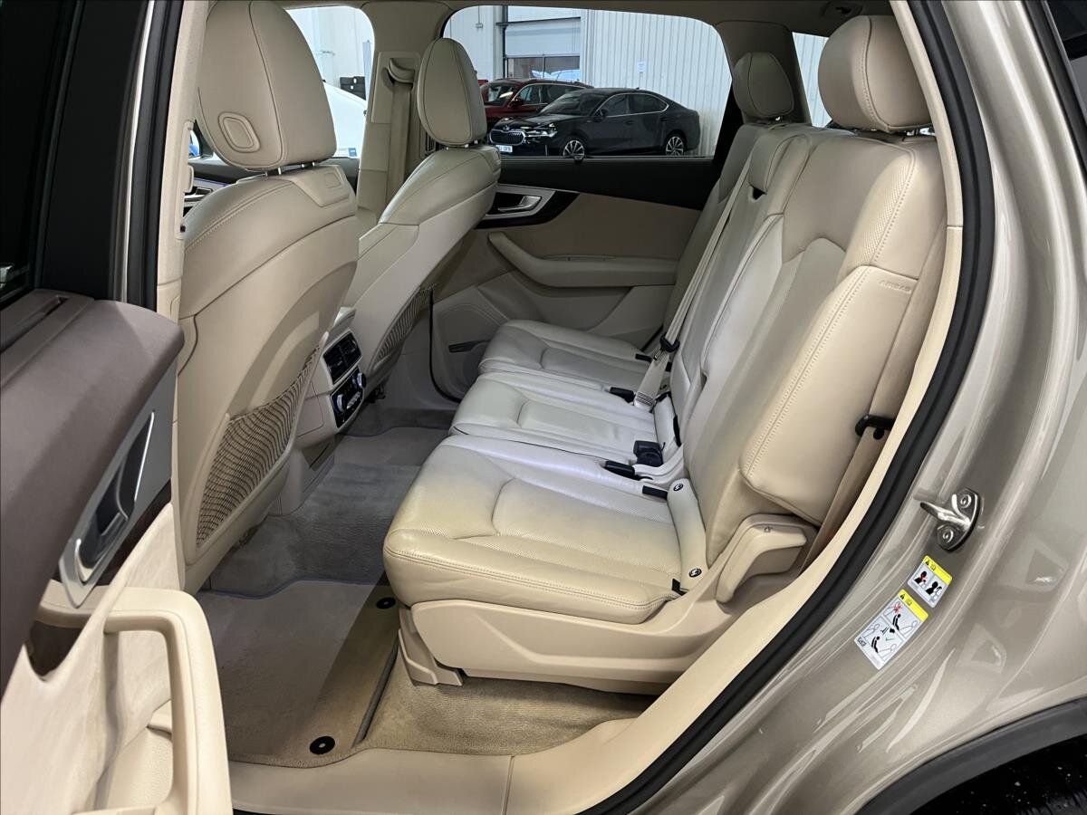 Audi Q7 SUV 3,0 l 200 kw