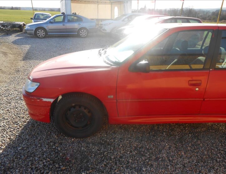Peugeot 306 10