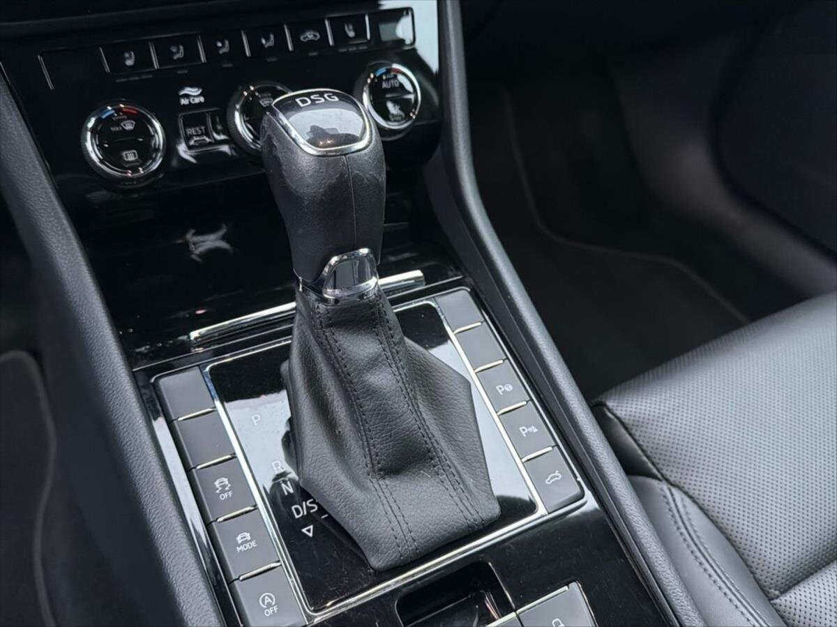 Škoda Superb Sedan 2,0 l 140 kw