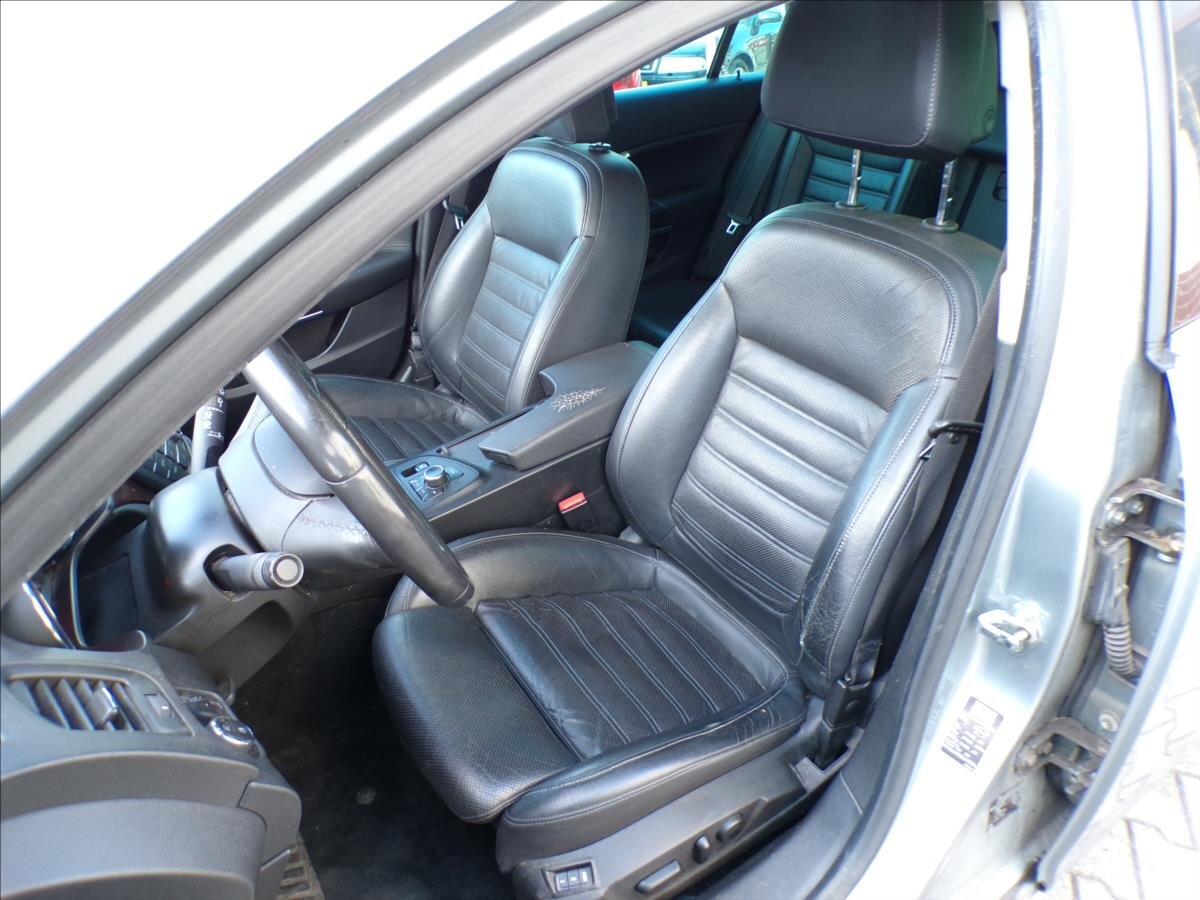 Opel Insignia Kombi 2,0 l 118 kw