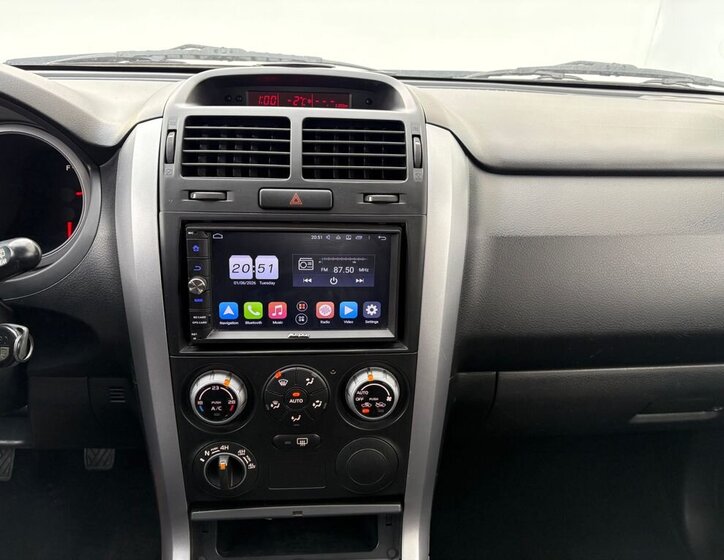 Suzuki Grand Vitara 10