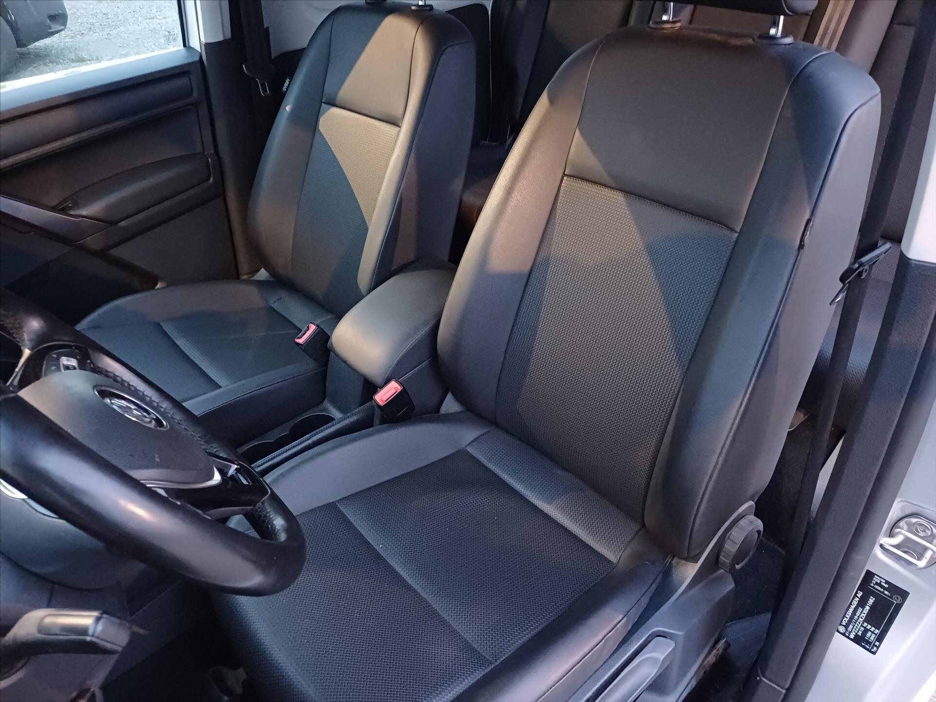 Volkswagen Caddy Kombi 1,4 l 81 kw