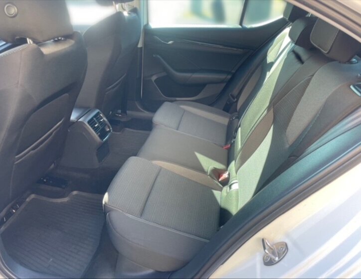 Škoda Octavia Liftback 1,5 l 110 kw