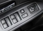 Mitsubishi Outlander SUV / Terénní 2,0 l 110 kw