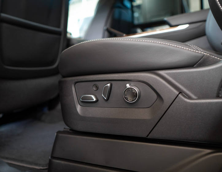 Cadillac Escalade 42