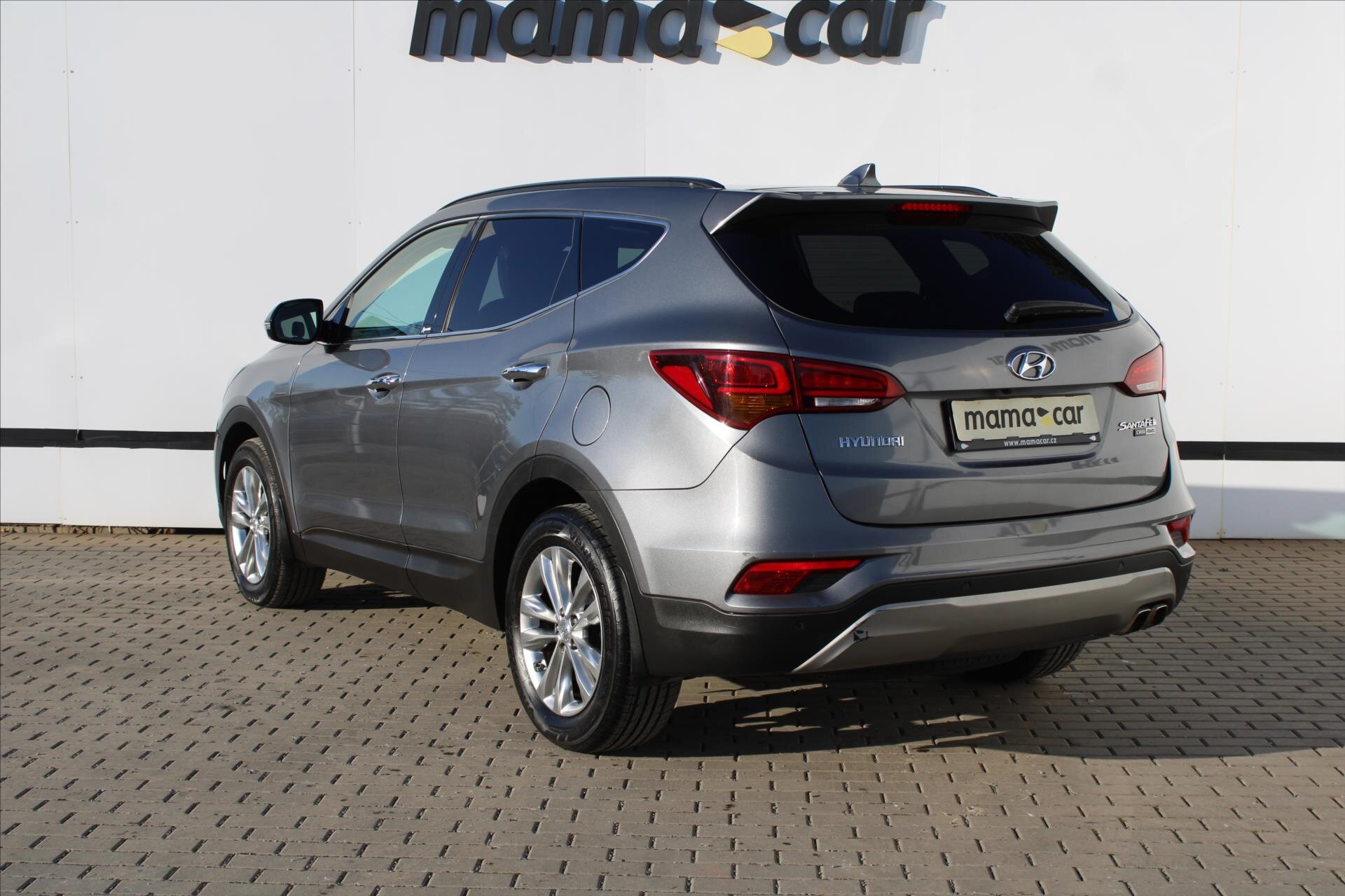Hyundai Santa Fe SUV / Terénní 2,2 l 147 kw