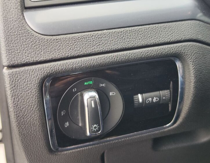 Škoda Superb Kombi 1,8 l 118 kw