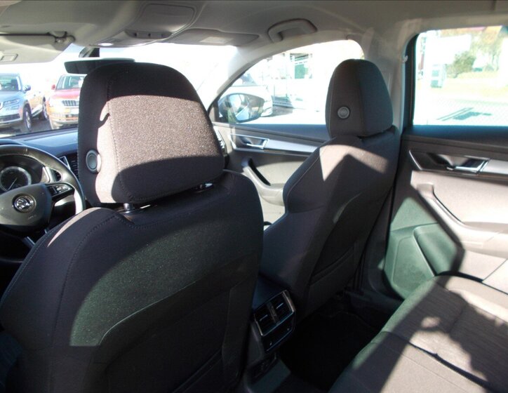 Škoda Karoq SUV / Terénní 2,0 l 110 kw