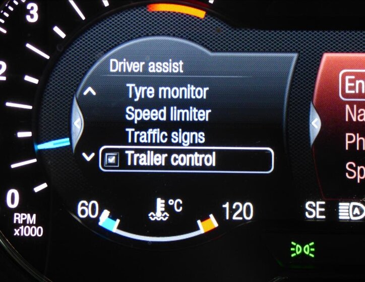 Ford Edge SUV / Terénní 2,0 l 132 kw