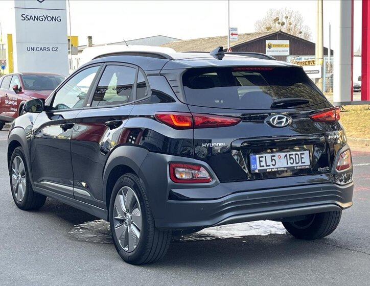 Hyundai Kona 7