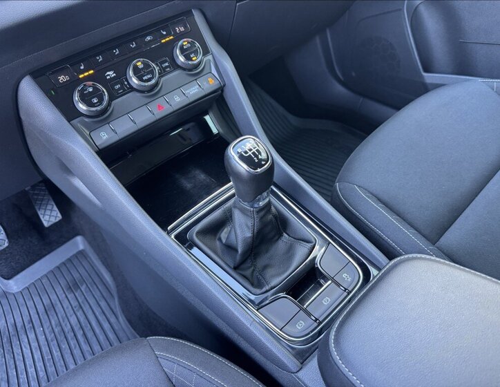 Škoda Karoq Kombi 1,5 l 110 kw