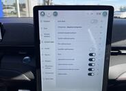 Ford Mustang Mach-E 27