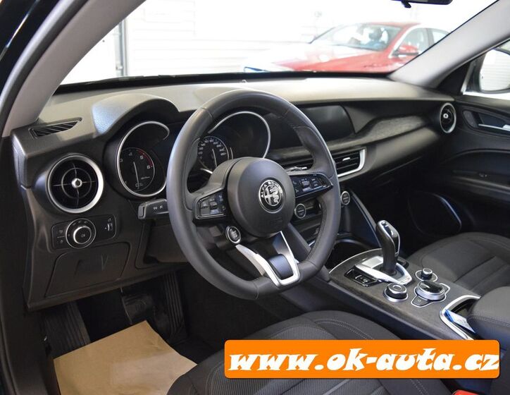 Alfa Romeo Stelvio 27