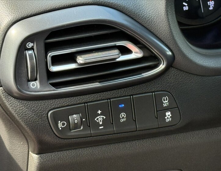 Hyundai i30 Kombi 1,5 l 118 kw