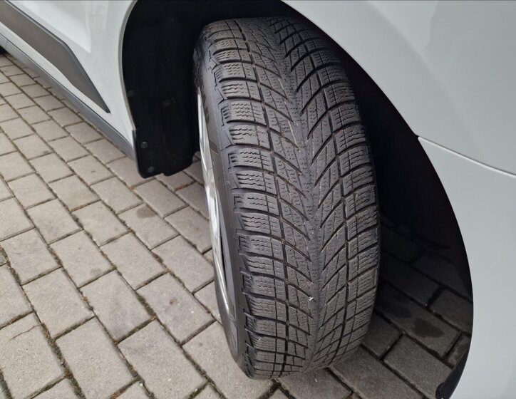 Ford Transit Connect Skříň 1,5 l 74 kw