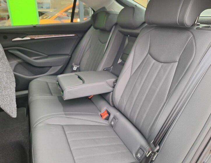 Škoda Superb Liftback 2,0 l 110 kw