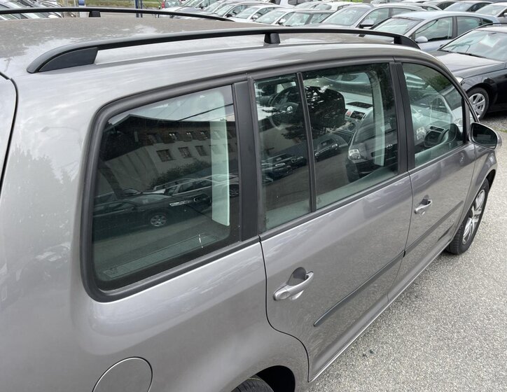 Volkswagen Touran MPV 2,0 l 80 kw