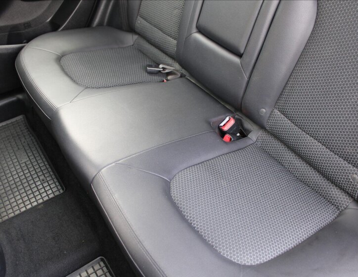 Hyundai ix35 SUV / Terénní 1,7 l 85 kw
