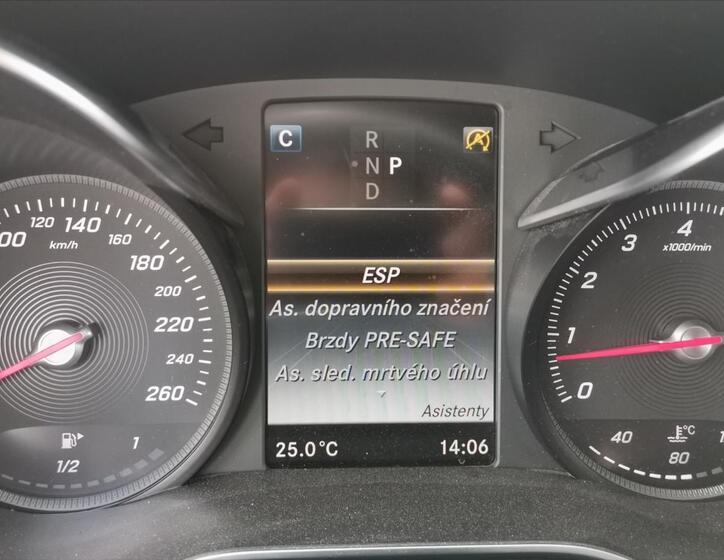 Mercedes-Benz Třídy C 22