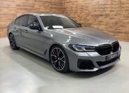 BMW Řada 5 Sedan / Limuzína 4,4 l 390 kw