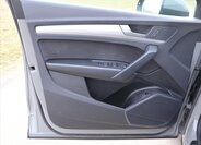 Audi Q5 SUV / Terénní 2,0 l 150 kw