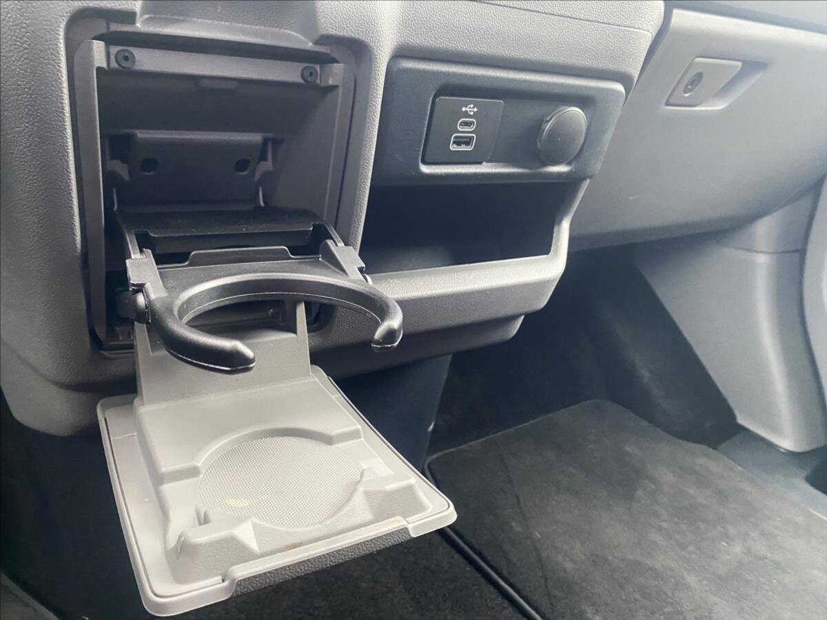 Volkswagen Caravelle Kombi 2,0 l 125 kw