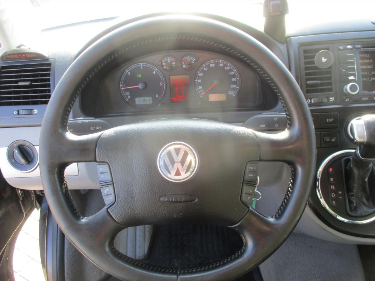 Volkswagen Multivan Kombi 2,5 l 128 kw