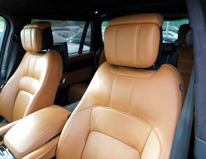 Land Rover Range Rover 26