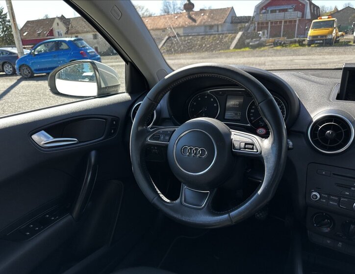 Audi A1 Hatchback 1,2 l 63 kw