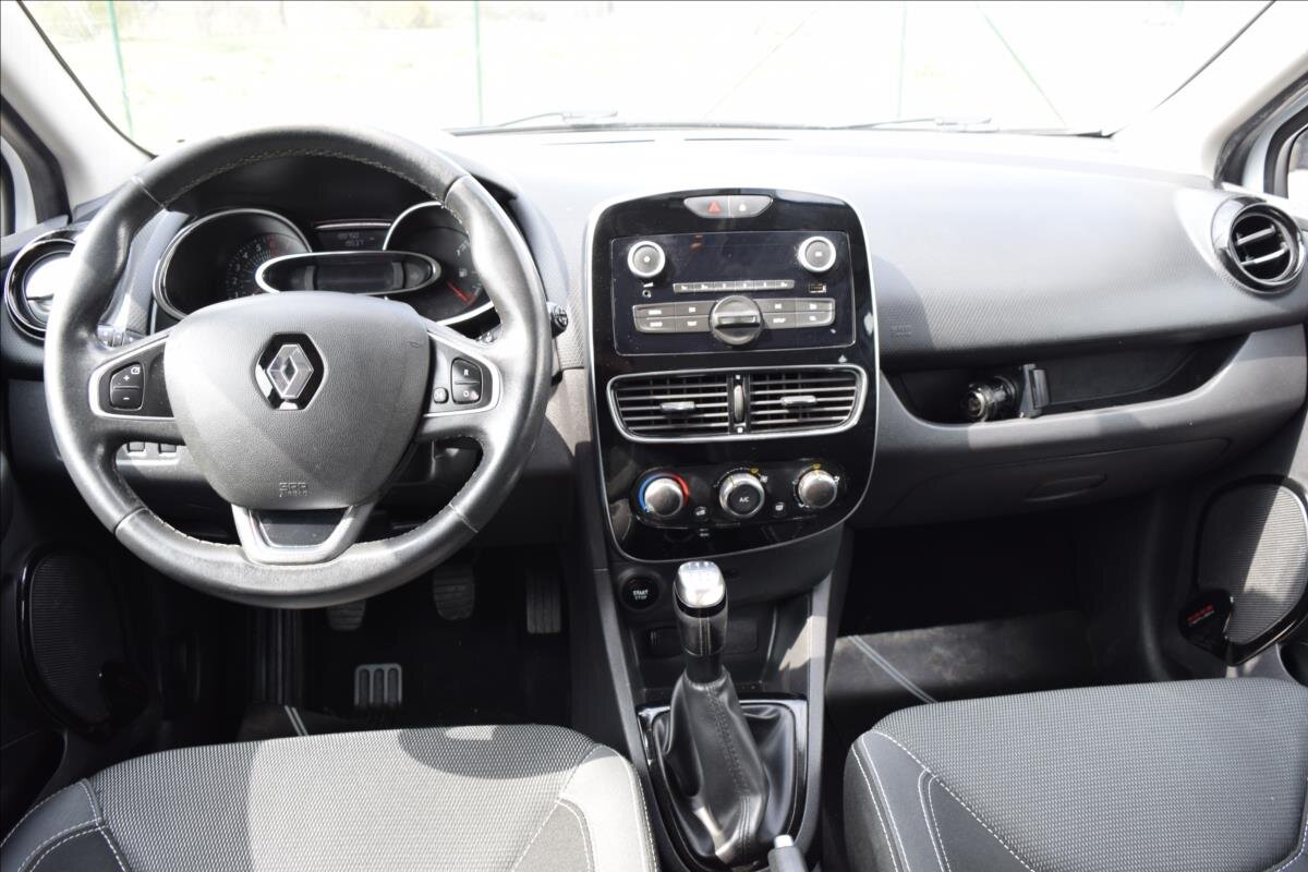 Renault Clio Hatchback 1,1 l 54 kw