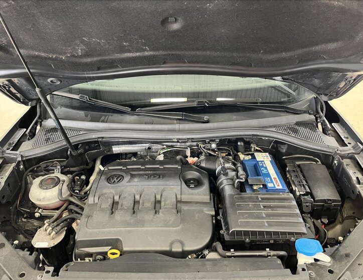 Volkswagen Tiguan SUV / Terénní 2,0 l 110 kw