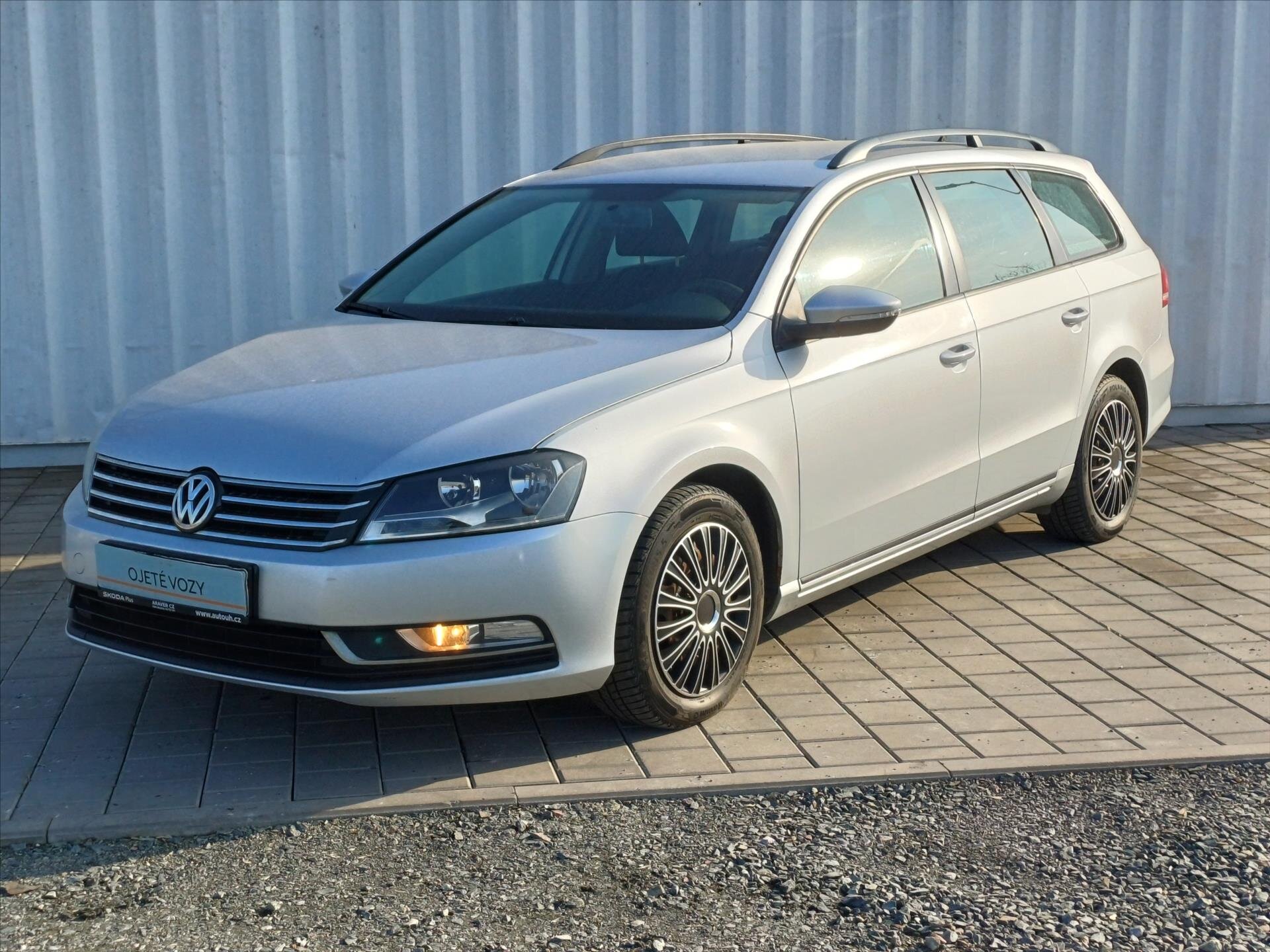 Volkswagen Passat Kombi 1,6 l 77 kw