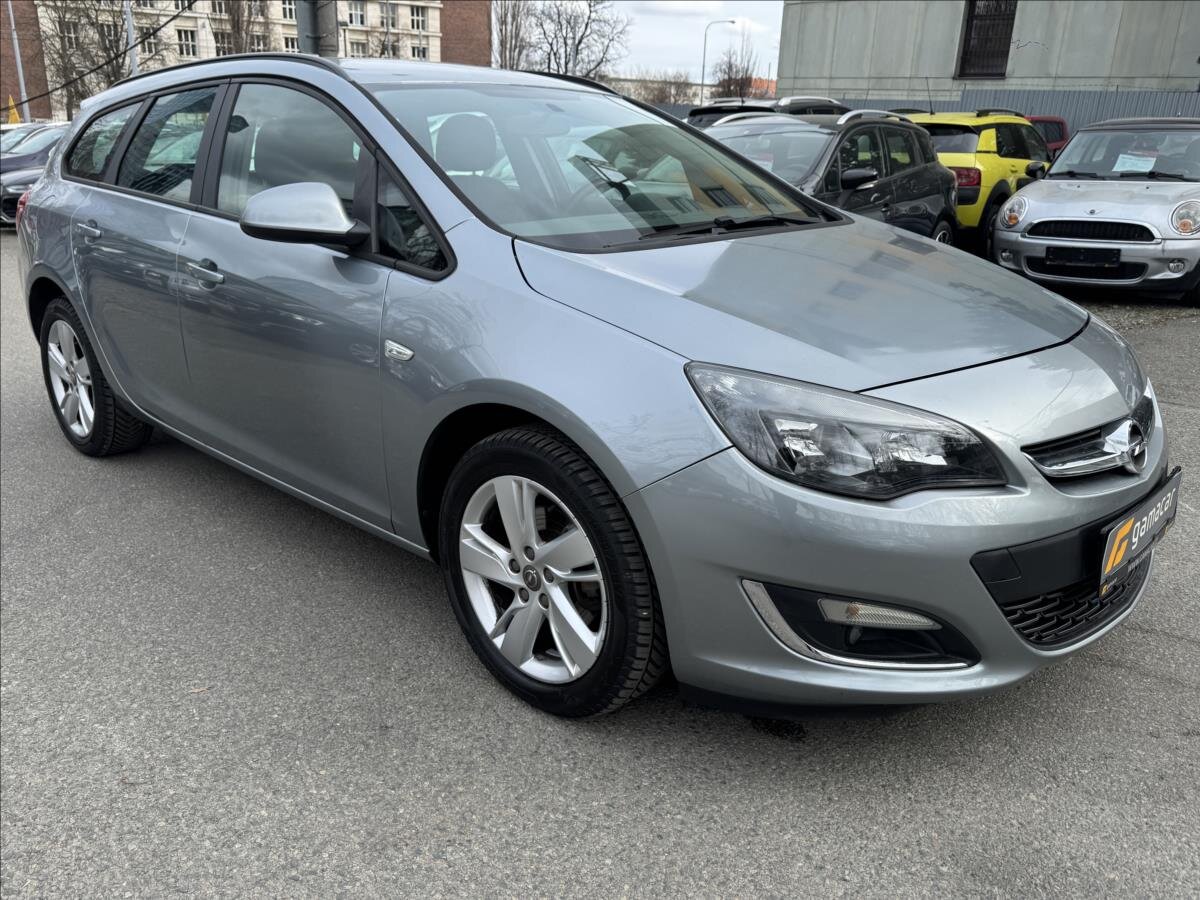Opel Astra Kombi 1,7 l 81 kw