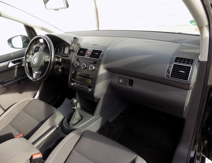 Volkswagen Touran 15