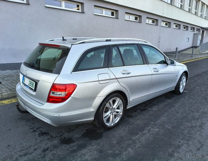 Mercedes-Benz Třídy C Kombi 0,0 110 kw