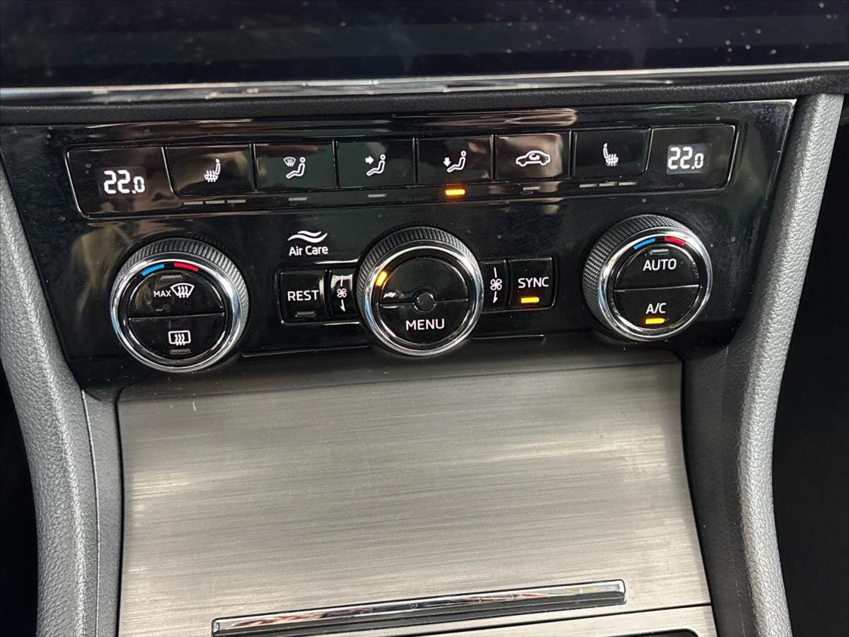 Škoda Superb Kombi 2,0 l 110 kw