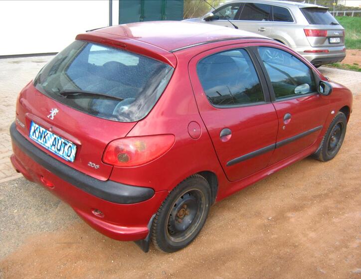 Peugeot 206 6