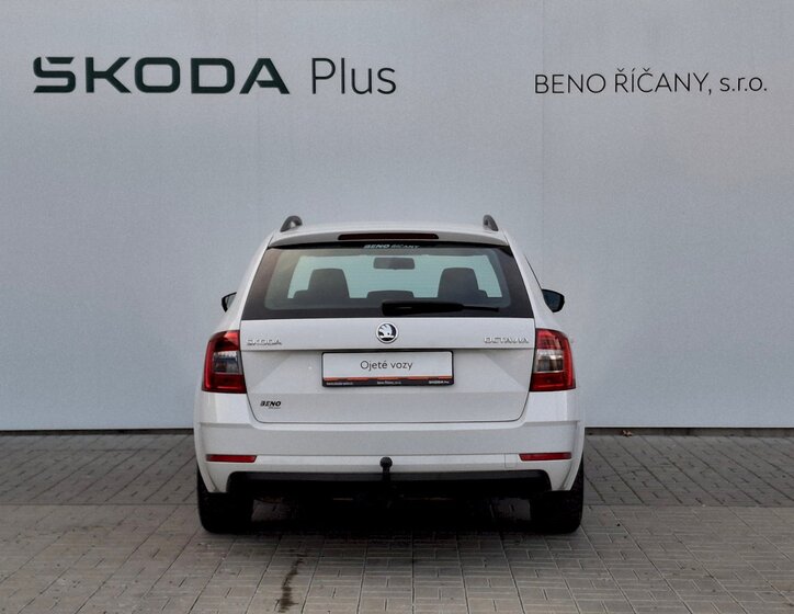 Škoda Octavia Kombi 2,0 l 110 kw